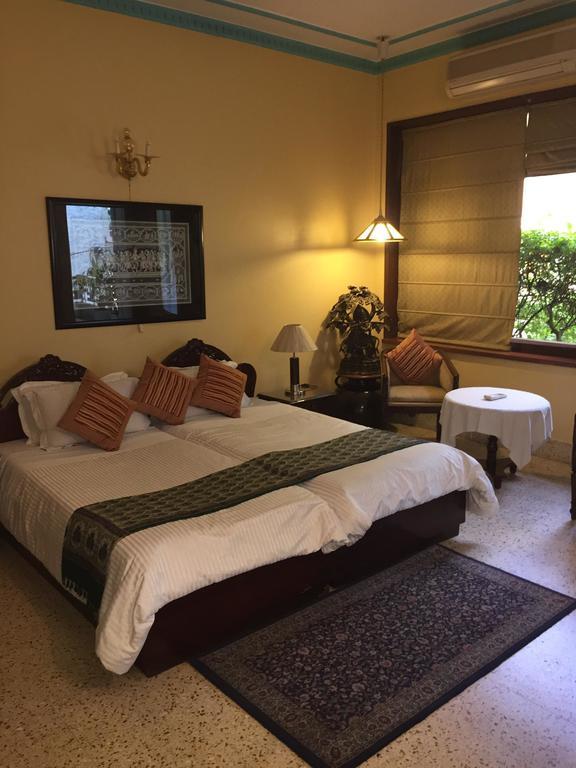 Master Bed And Breakfast Нью-Дели Номер фото